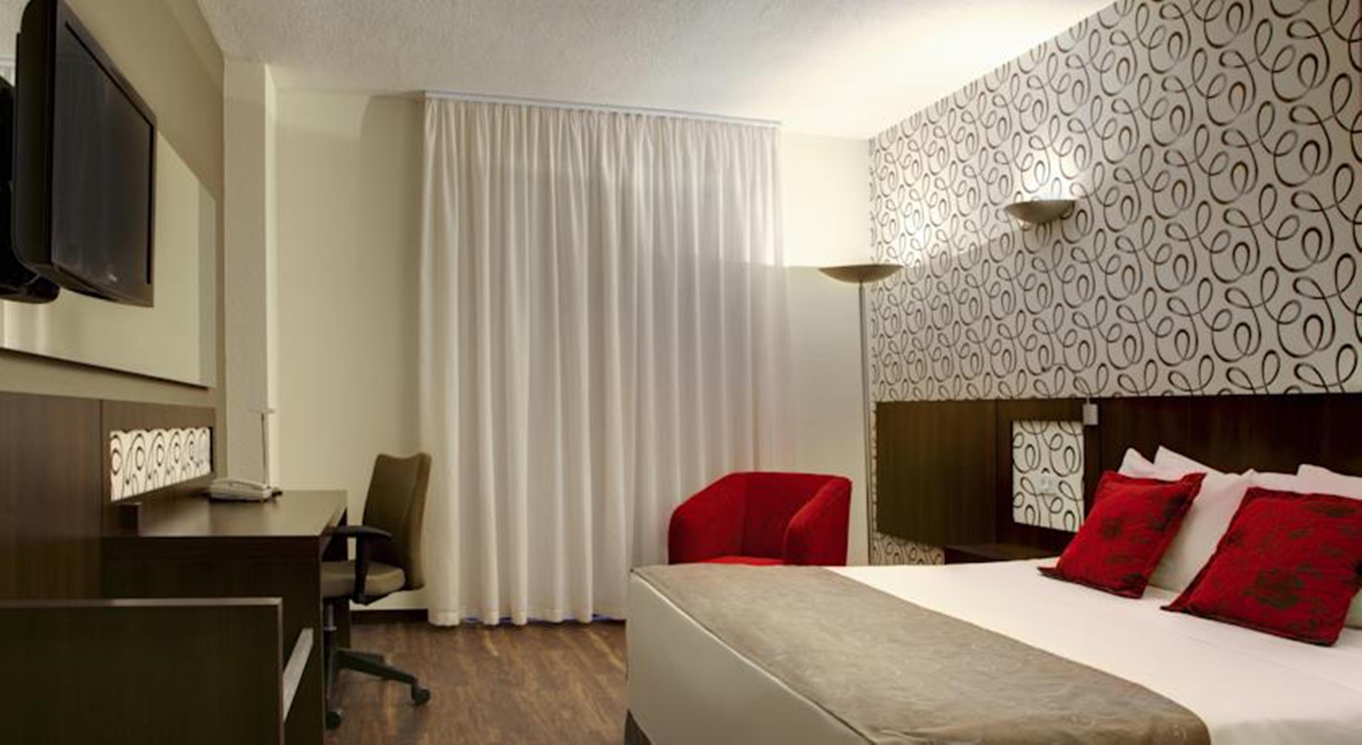 Quality Hotel Curitiba Ngoại thất bức ảnh