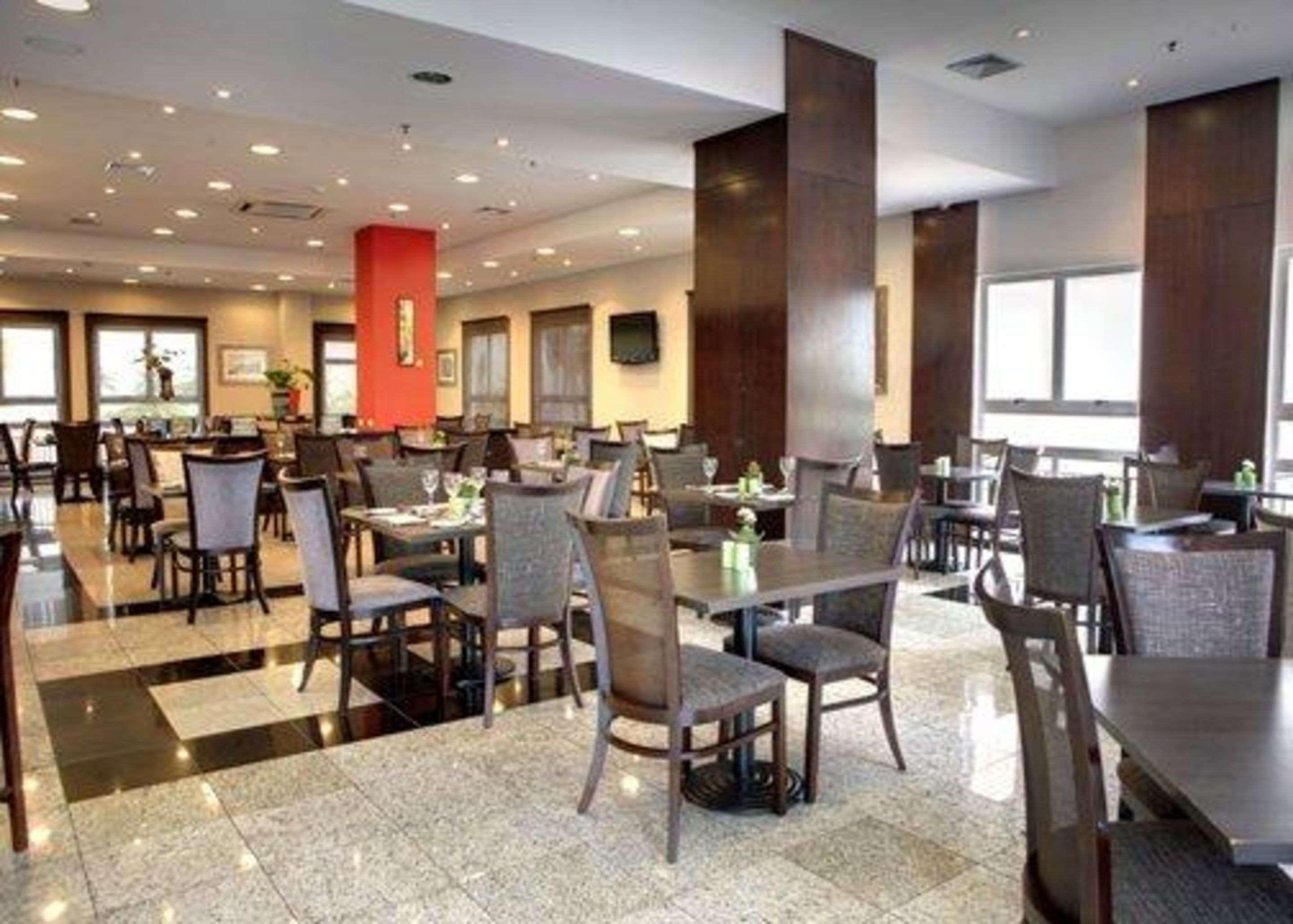Quality Hotel Curitiba Ngoại thất bức ảnh