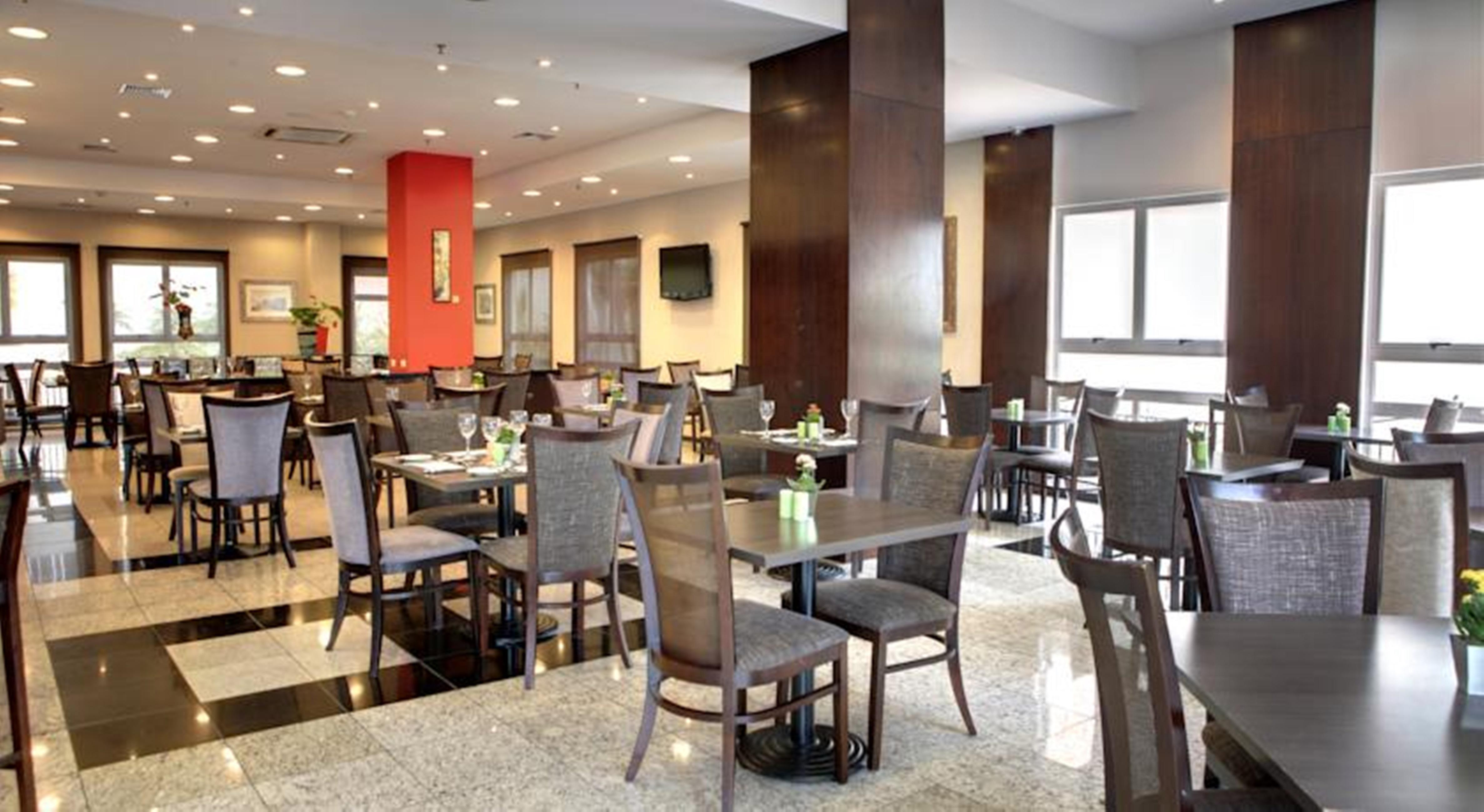 Quality Hotel Curitiba Ngoại thất bức ảnh