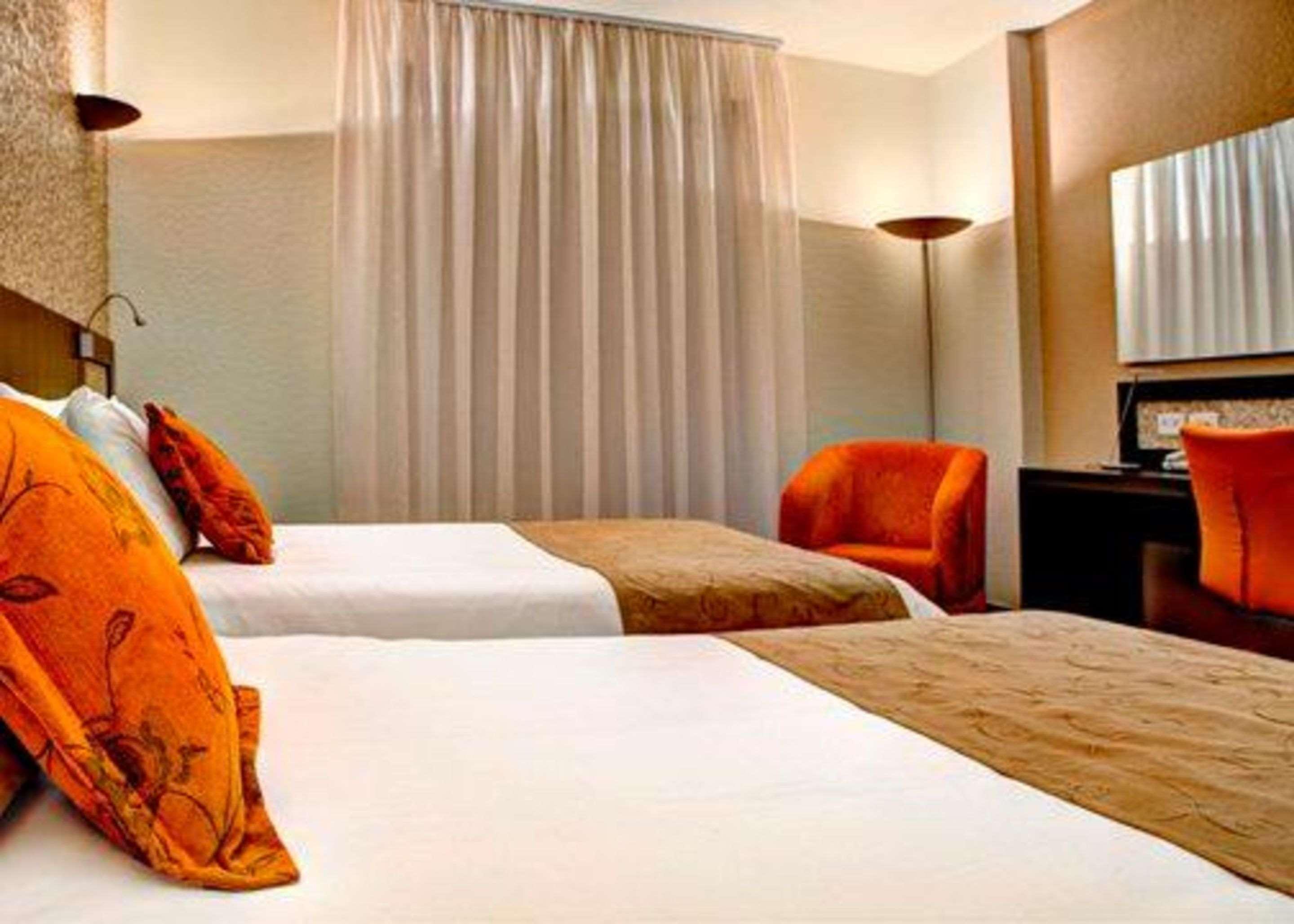 Quality Hotel Curitiba Ngoại thất bức ảnh