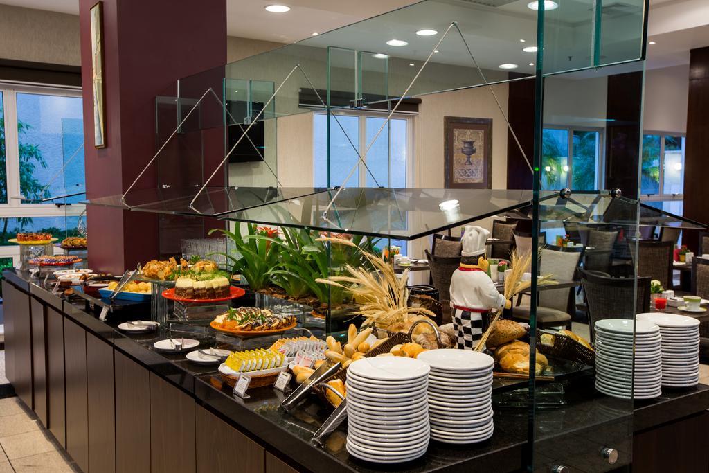 Quality Hotel Curitiba Ngoại thất bức ảnh